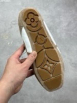 wholesale quality women louis vuitton shoes model no. 534